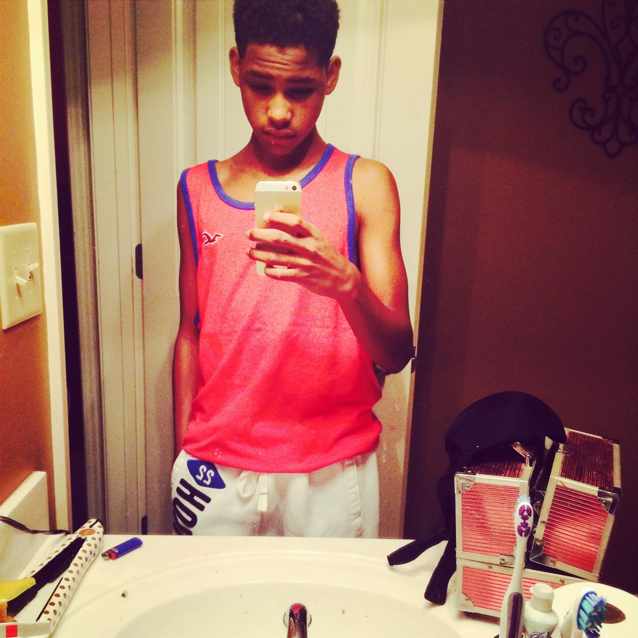 new to twitter follow ?