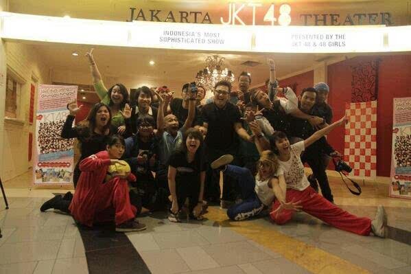 Part of JKT48 Operation Team @officialjkt48 & HS freelance crew, MotoGP Support Team, disini tempatnya interaksi JOT, fans JKT48, dan Bikers