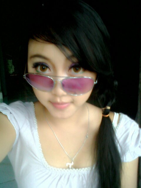 Burai_3 juni 1995 Doctor education'14 Malahayati university Fb : Titik Putriayu Siti Aisyah