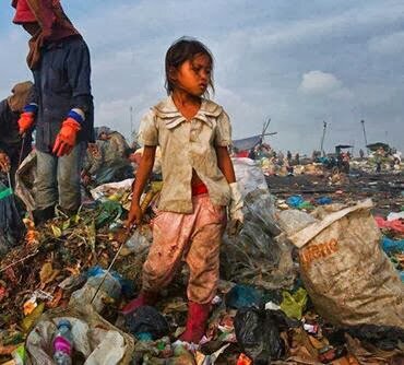 Cambodia not Belong to who politicians, But belong to Cambodian!  Cambodian need real freedom, Human right and Democracy. The world pls think Cambodia!