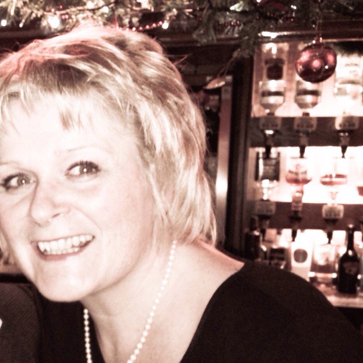 jenny_sergeant's profile picture. mindful self-compassion teacher, professional coach and neuroscience