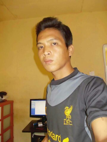 EjhoCastello's profile picture. hari esok akan lebih baik