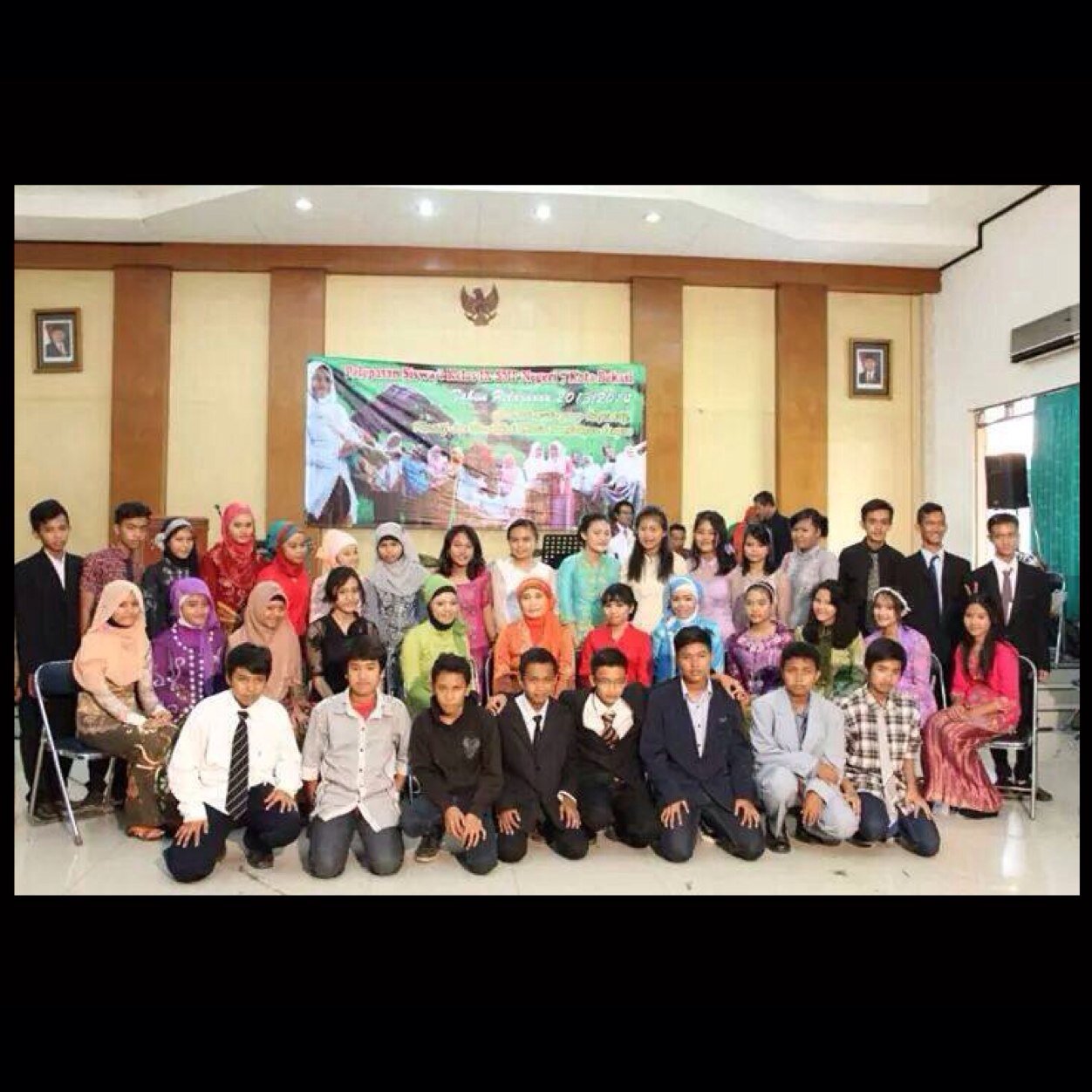 7jhs 2013/2014. Lulus&Sukses bersama!❤
42siswa/i! Our Mom Sri Muntamah❤