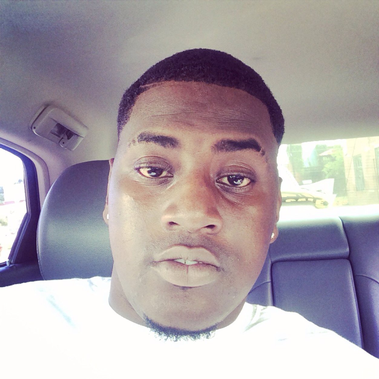 Welcome to my twitter world #teamFoB #teamPartyHard #teamIphone #teamHeat #teamTTFU #teamDarkskin!!!!!