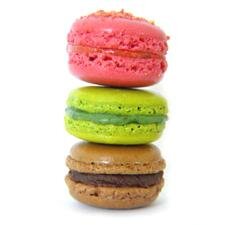 Par Marina, auteur culinaire et autre chose aussi | La #gourmandise est un joli défaut. https://t.co/zwHUkUiA8q 
#macarons #pâtisserie #chocolat