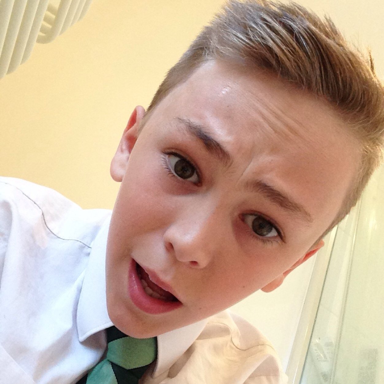 carrie_finn's profile picture. 