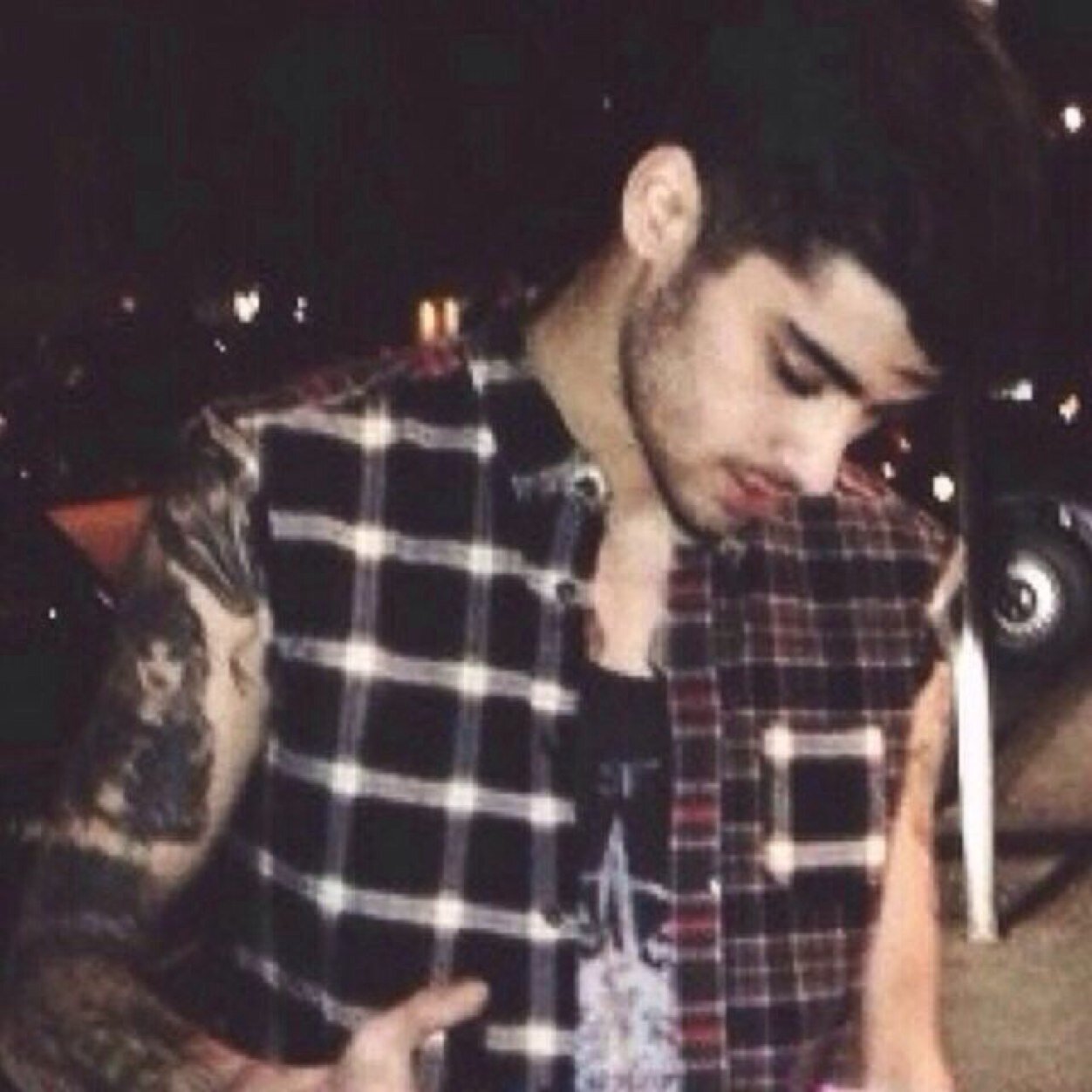 CLIFFORDRLZ2's profile picture. @CLIFFORDRLZ
(uso esta cuenta cuando me da limit en la otra)