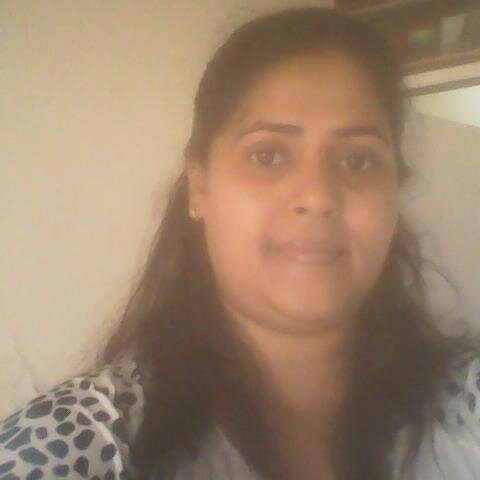 LalzareLeena's profile picture. 