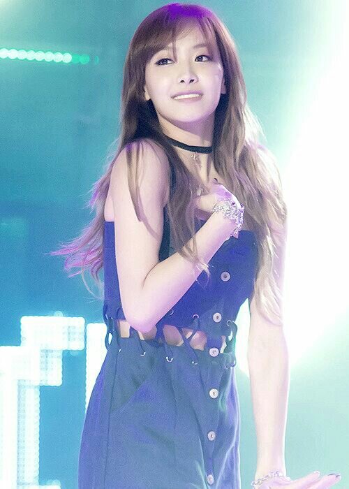 Victoria Song Leader of 에프 엑스 ♔ 2 Februari 1987