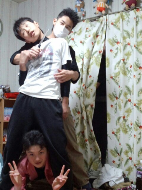 ryosk000800's profile picture. 暇をもてあました神々の遊び。