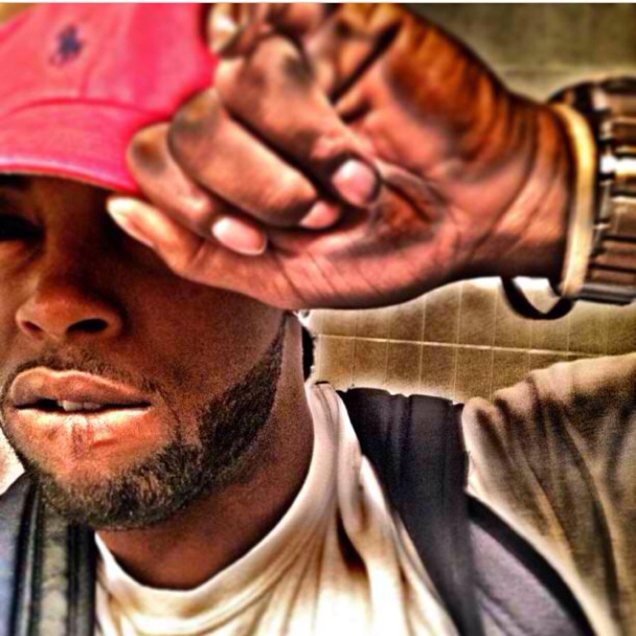 Errything 100 clothing line team member Polo Jones. Young black boss from OHIO aiming to become better than average. E100