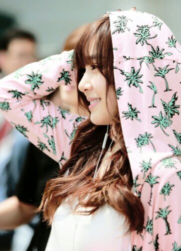 89' tiffany hwang's roleplayer