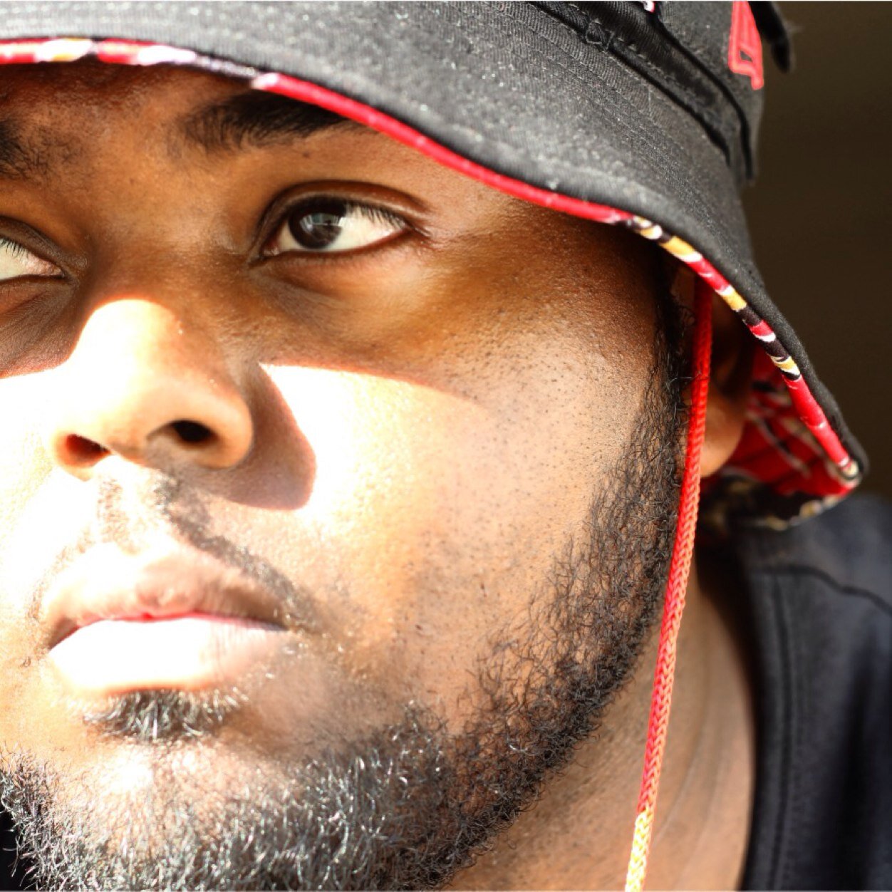 216-727-813-804 Pasionate. Deep thinker. Rap Artist. #PM community enthusiast. https://t.co/it3a7Bbzqw