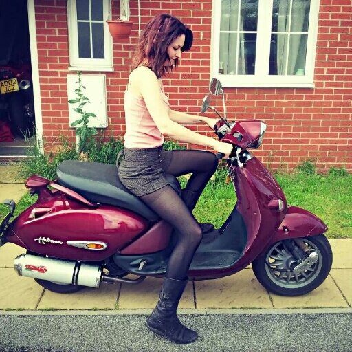 ALittleBloom's profile picture. 31 year old female photographer from Norfolk fiance of @hairy46chad Community champion/events coordinator for dobbies kings lynn