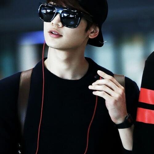 ©1991 | Love this emoticon ._.
