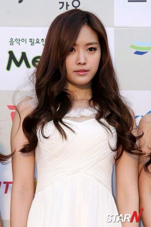 Roleplayer of 에이핑크 손나은 『@Apinksne』 ┃ @exokimjongin94_'s  22.10.13┃ Aehyun, Peniel,  Sorn,  Jaehyun ┃