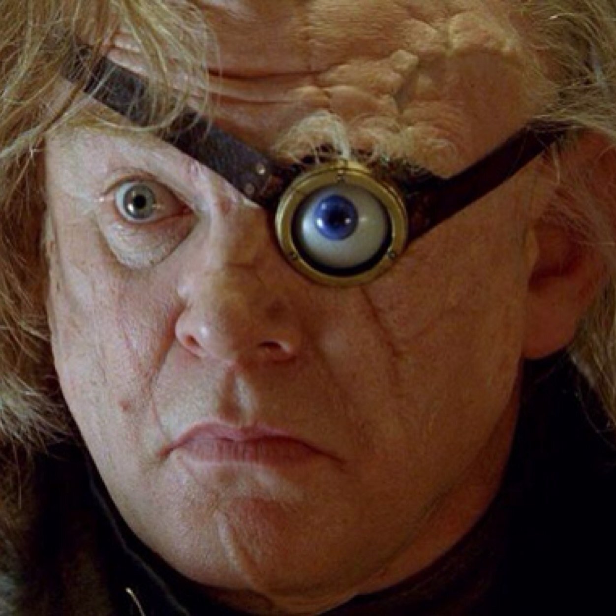 AMaugrey's profile picture. Auror à la retraite et ancien professeur de défenses contre les forces du mal à Poudlard. Membre de l'Ordre du Phénix. Présumé mort.