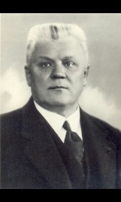 ulmanitis's profile picture. Latvijā runā Latviski