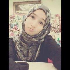 nisha aziz 18 yr/ you follow me i follow you back
smile always