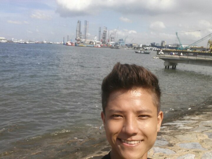 zayyl_'s profile picture. adrenaline junkie