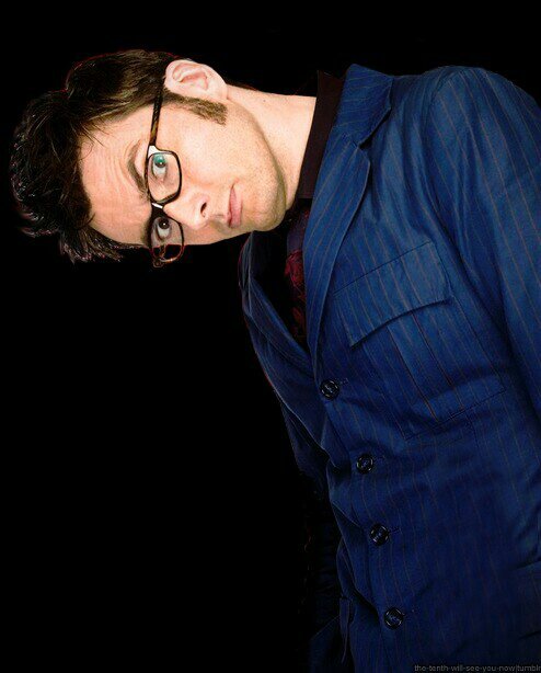 10thWhovian's profile picture. - an apple a day keeps the doctor away -           Needless to say, i don't eat apples                Yeekeedeedoo yeekeedeeda leepeetapeetootah