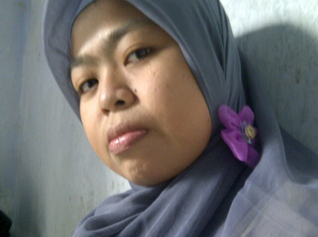 adhivera's profile picture. hidup harus selalu berusaha jangan pernah menyerah