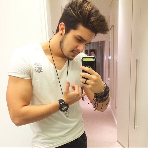 LUAN SANTANA MEU AMORZINHOOO
3