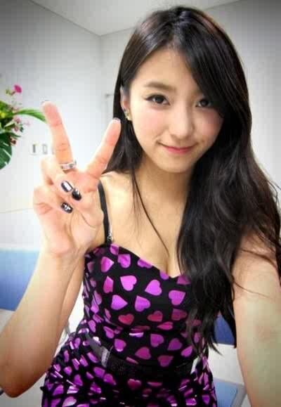 Iam_BooraRP's profile picture. :: Yoon Bo Ra SISTAR's sexy rapper :: January 30th,1990 :: [VERIFIED] We_Roleplayer ::
