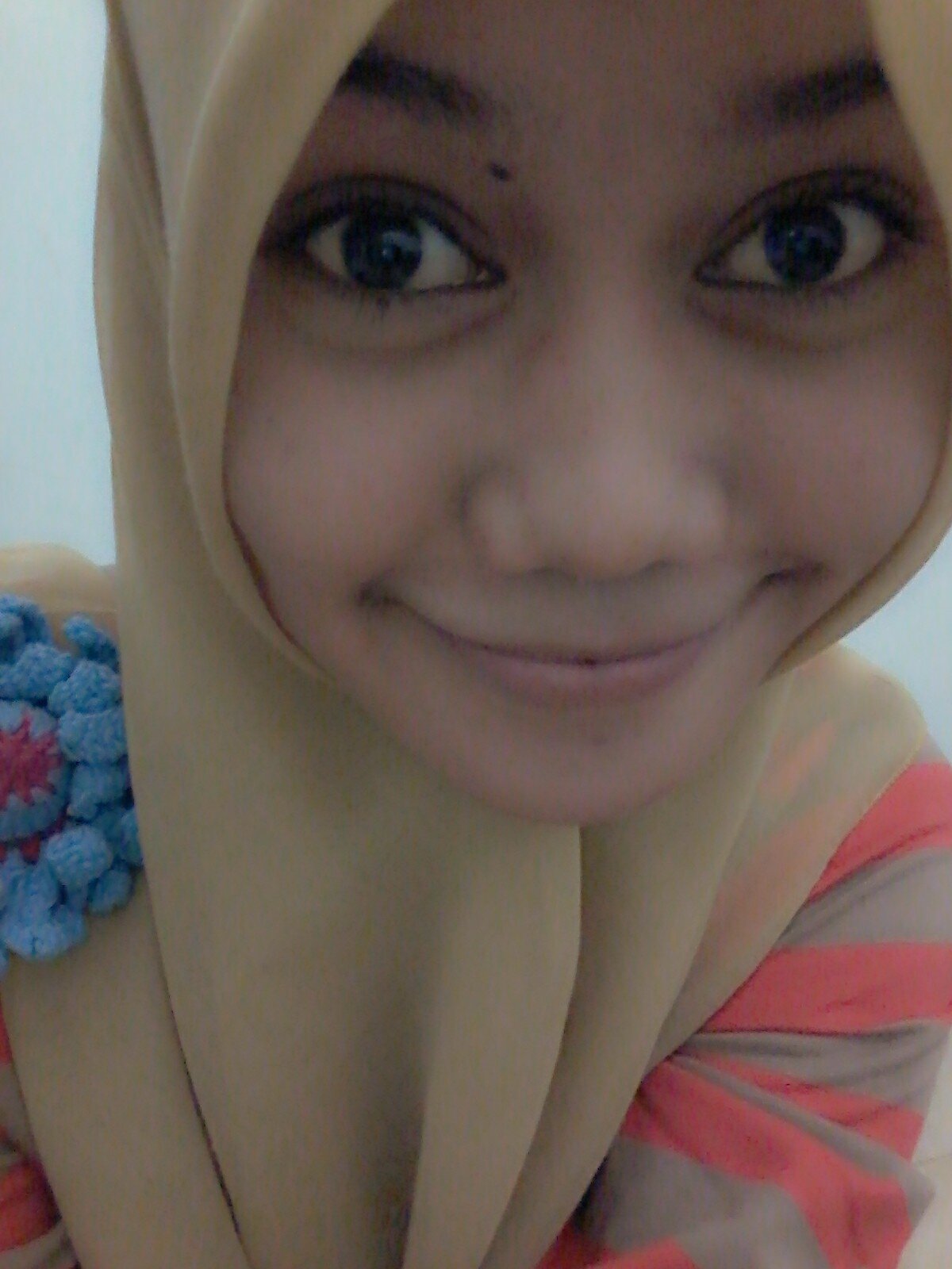 when life give you a thousand reasons to cry but show the world that you have a million reasons to keep smiling