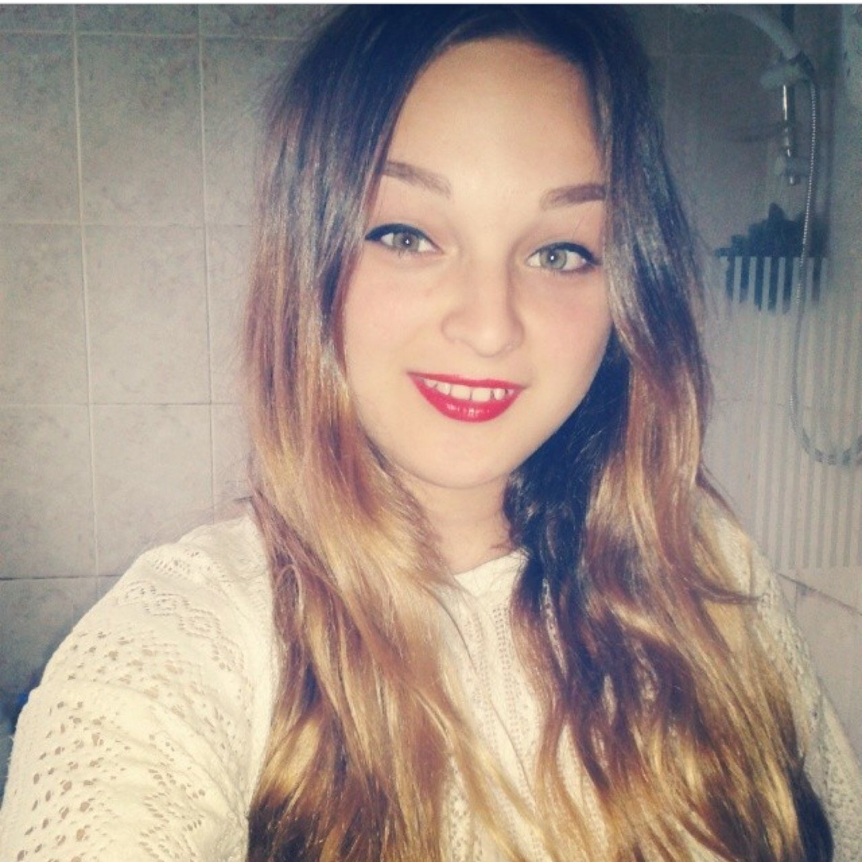 14 | Sc: olliviahartt | Instagram: oliviaemh