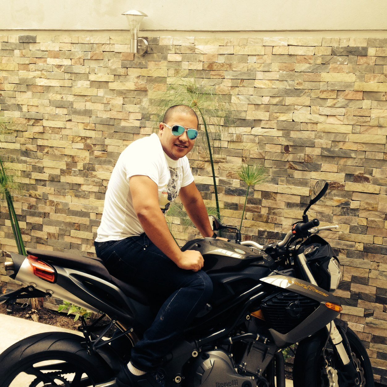 mariorico1's profile picture. Profesor de Psicología en la Universidad de Los Andes.
Doctor en Educación (ULA)
Magíster en Filosofía (ULA)
#Familia #Católico #Ciudadano #Ética #Libertad