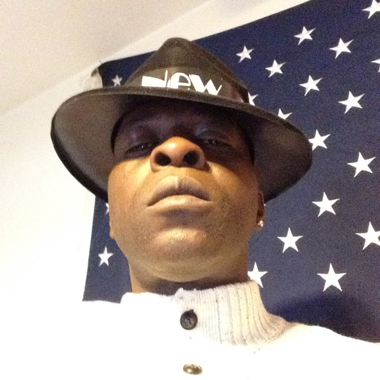 Loving my life, Music is my life, My life is music. A&R for FuzionRecGroup. Follow us on https://t.co/WbGVwsEmlA Email Fuzionrecords@yahoo.com