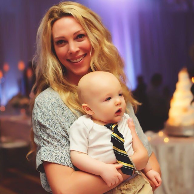 Wife and proud new mommy to a precious son!!   I love golf, fitness, yoga, traveling, and learning about nutrition.