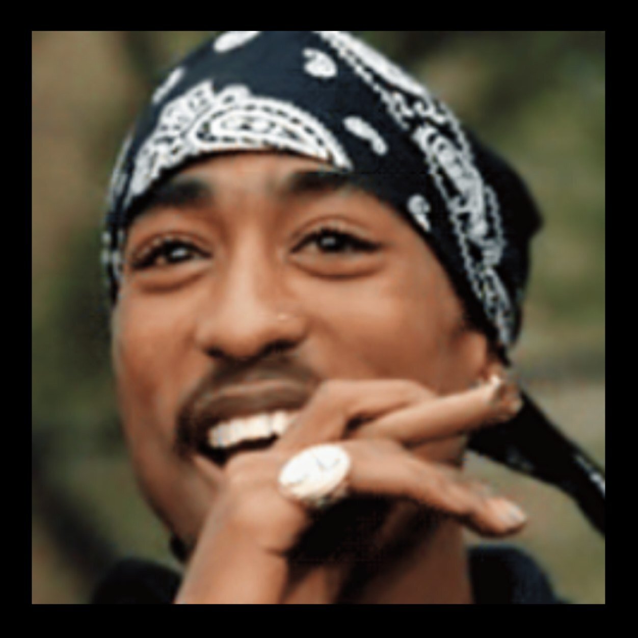 Tupac Shakur, 2Pac, Makaveli // Fan Page