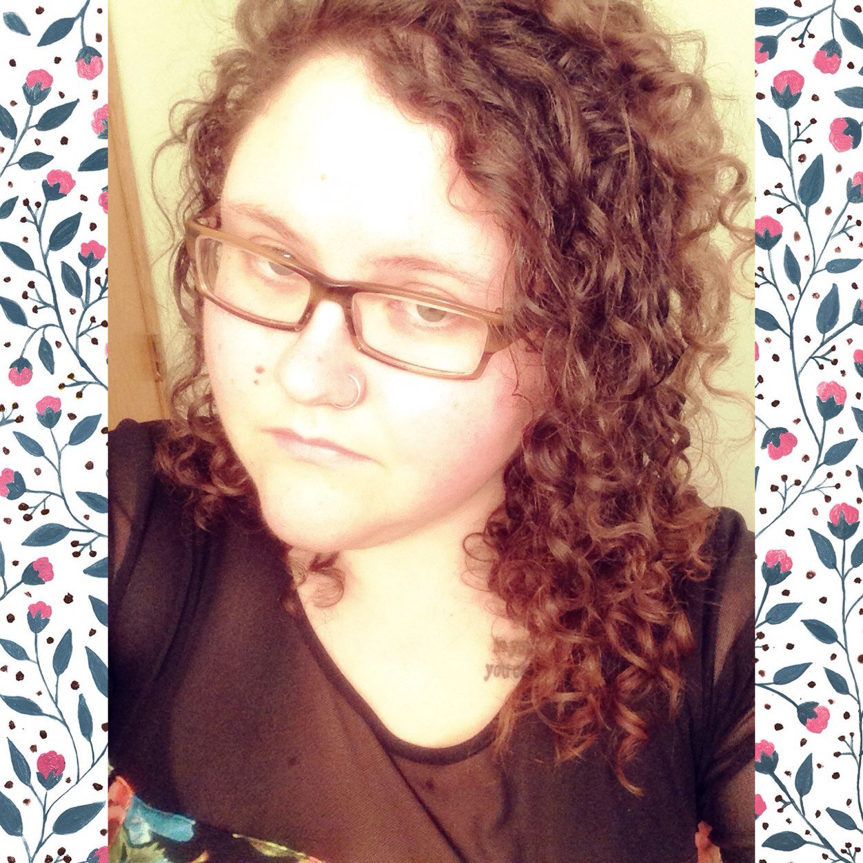 Canadian, Bearded Dragon + Cat Owner, Unprofessional Singer, Dancer, Baker, and Photographer.