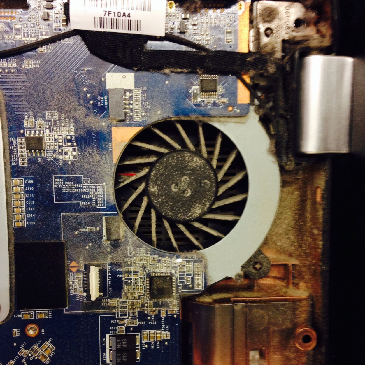 We specialise in the repair of all makes of Laptops, Tablets, Smartphones, IPods, Playstations and Xbox's to both trade and private customers across the UK