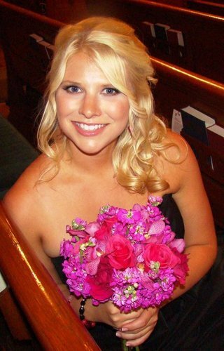 sharilynsujatav's profile picture. 