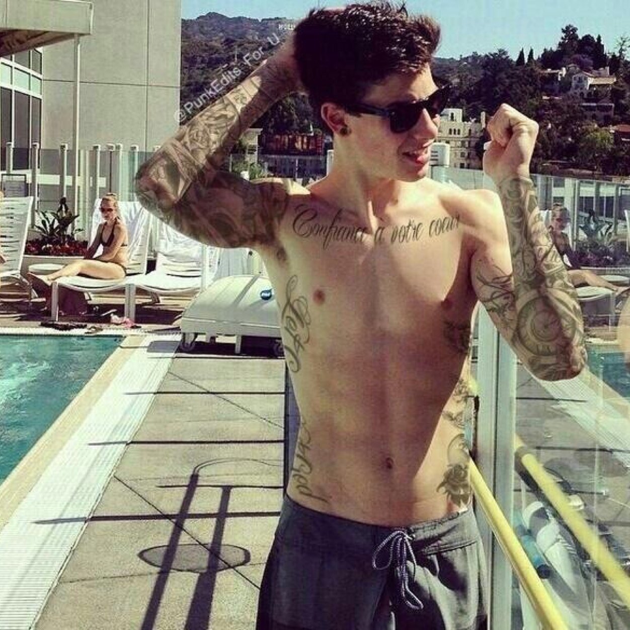 fuxkingmendes's profile picture. You're not Shawn Mendes but I guess you're okay