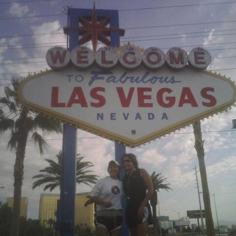 RunDollyRunLV's profile picture. Runner, wife , and mother.  New to twitter... I also blog @ http://t.co/LSHwraWUi2