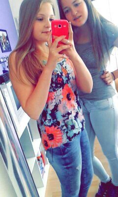 ♥ ~ 14 jaar ~ best friend @FleurxSewalt ~ Paardrijden & voetbal ~♥