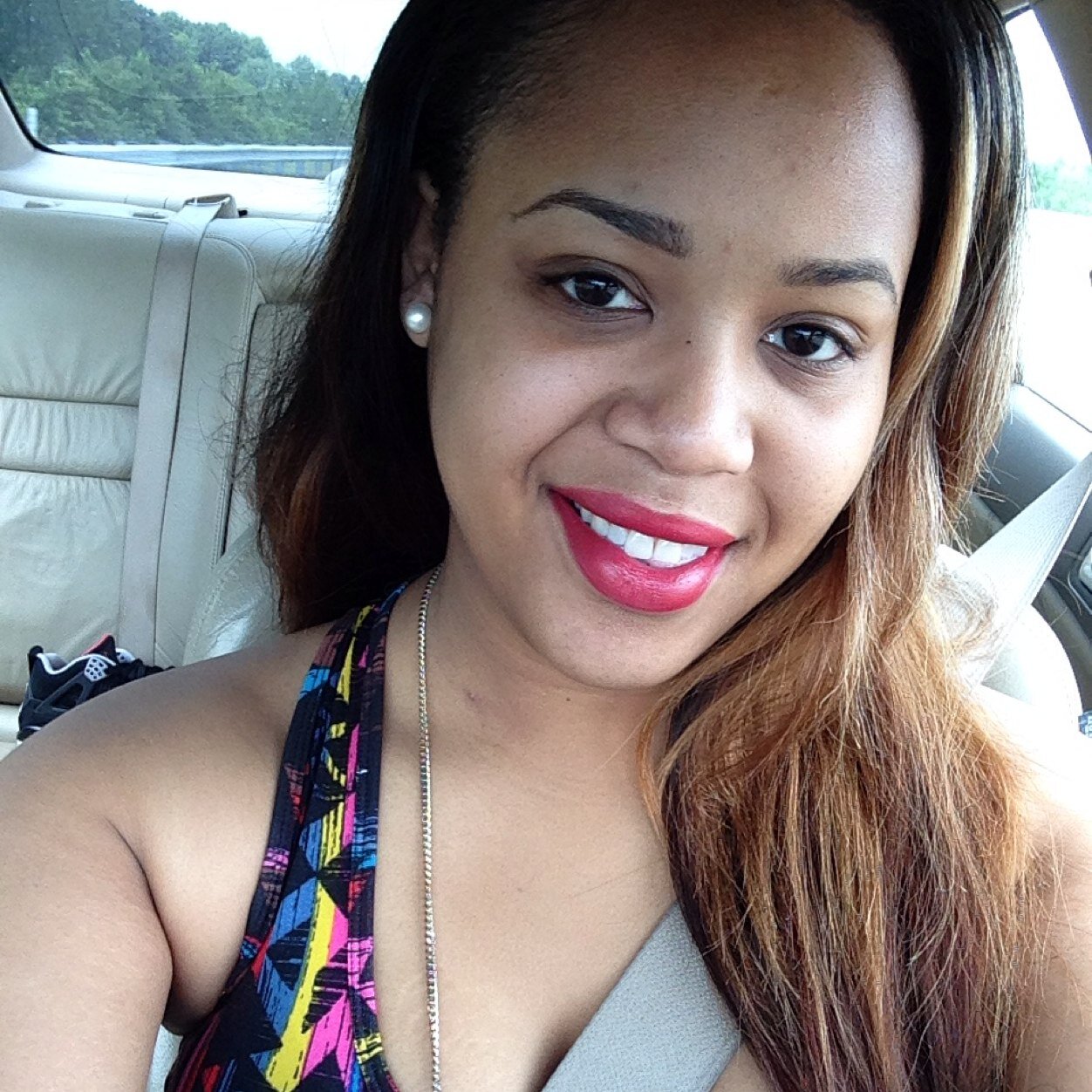 5'9 Go GETTER OVER ACHIEVER FOCUSED VOLUPTUOUS AMAZING COLLEGE GRAD FRIEND SISTER...JUST BAD THATS ME #TEAMCAPRICORN