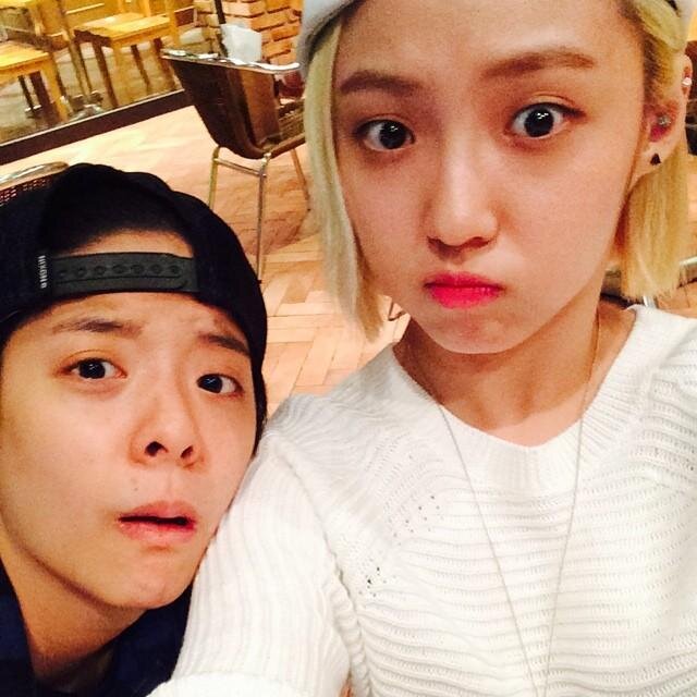 miss A. | La pornosa @mgr_Taeyeon | El cabrero @MinHoMGR | @luhanmgr Mi cosita | #teamsuaj  #MafiaFina
