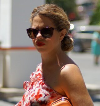 Luciluxi's profile picture. 