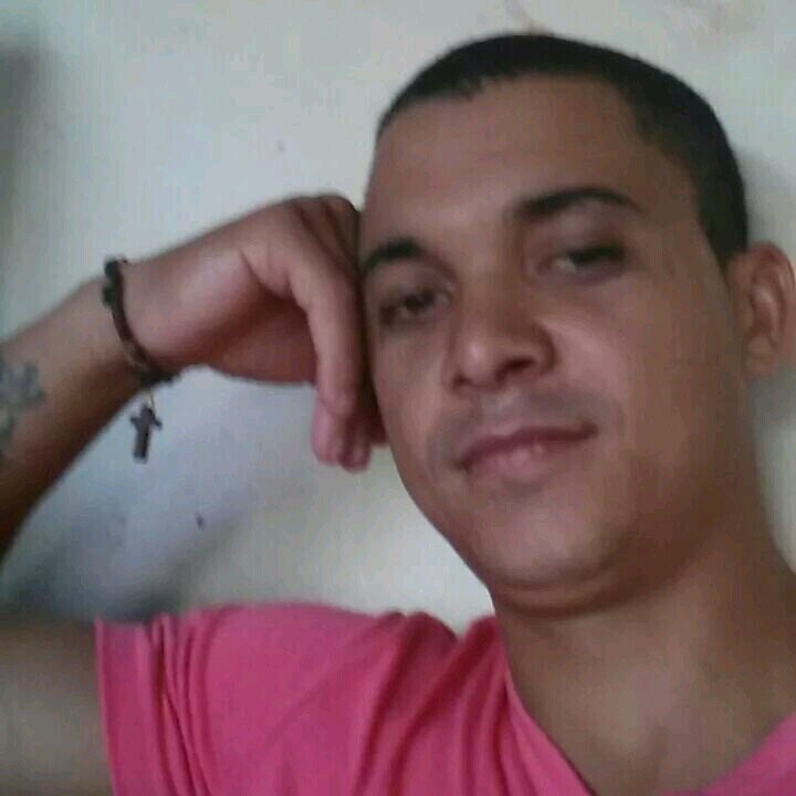 Eu não qro ser bonito,eu qro ser impressionante..