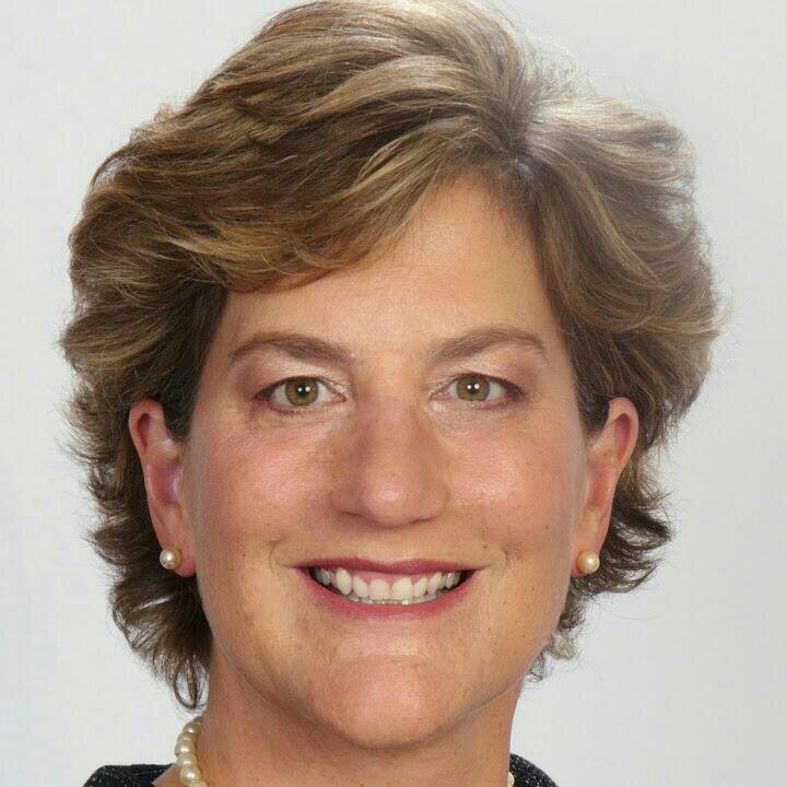 PeeryYvonne's profile picture. 