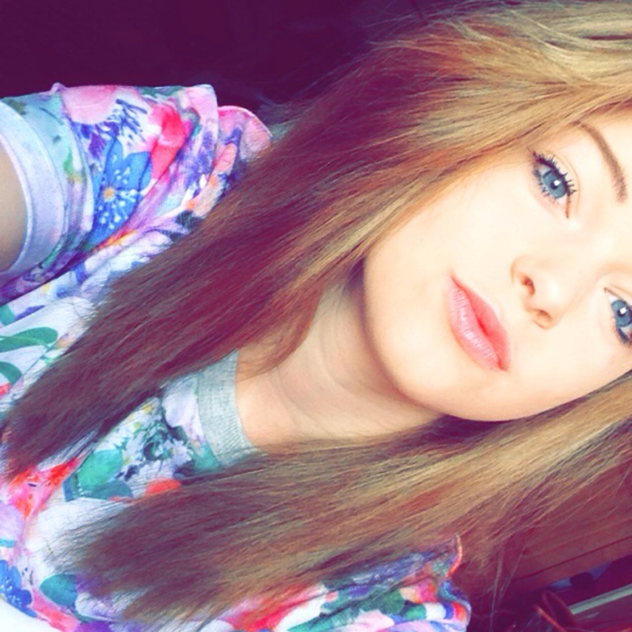 Snapchat; emilysimmondsxo
Instagram; emilyyy007