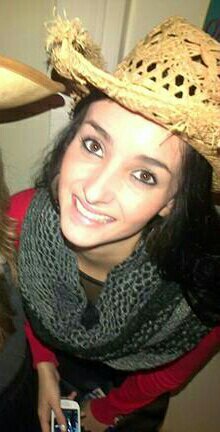 0ff02b034841405's profile picture. Let go of the things you can not change...