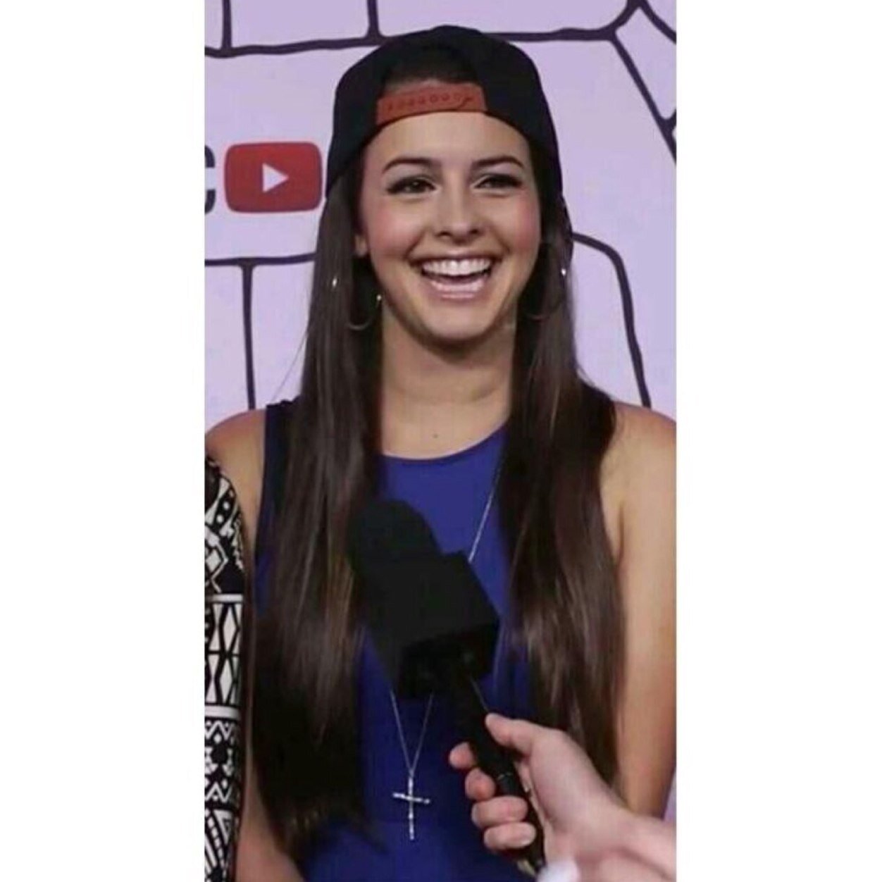 Free follow :-) now follow @unbrokencim and ask for a follow back if u want ha he