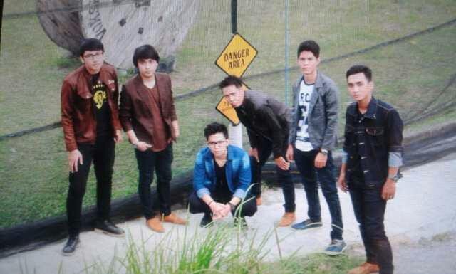 Official Twitter RAYA Band | Booking Contact : 089647241541
pin:2A847C8A
We'll make u guys addicted with all bout british  \m/