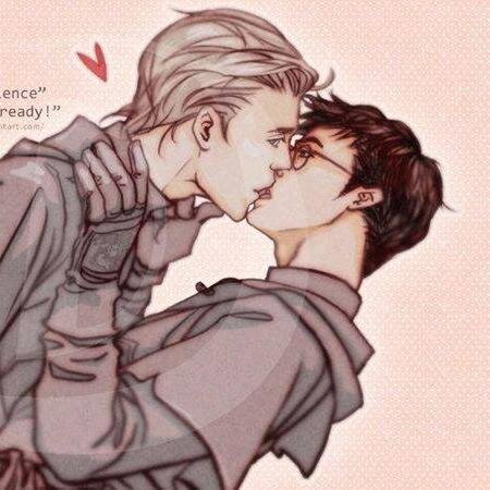 mo_mcr's profile picture. ❝El odio es el amor sin los datos suficientes❞ DRARRY RULES- Lana del Rey- ϟ #Reader.